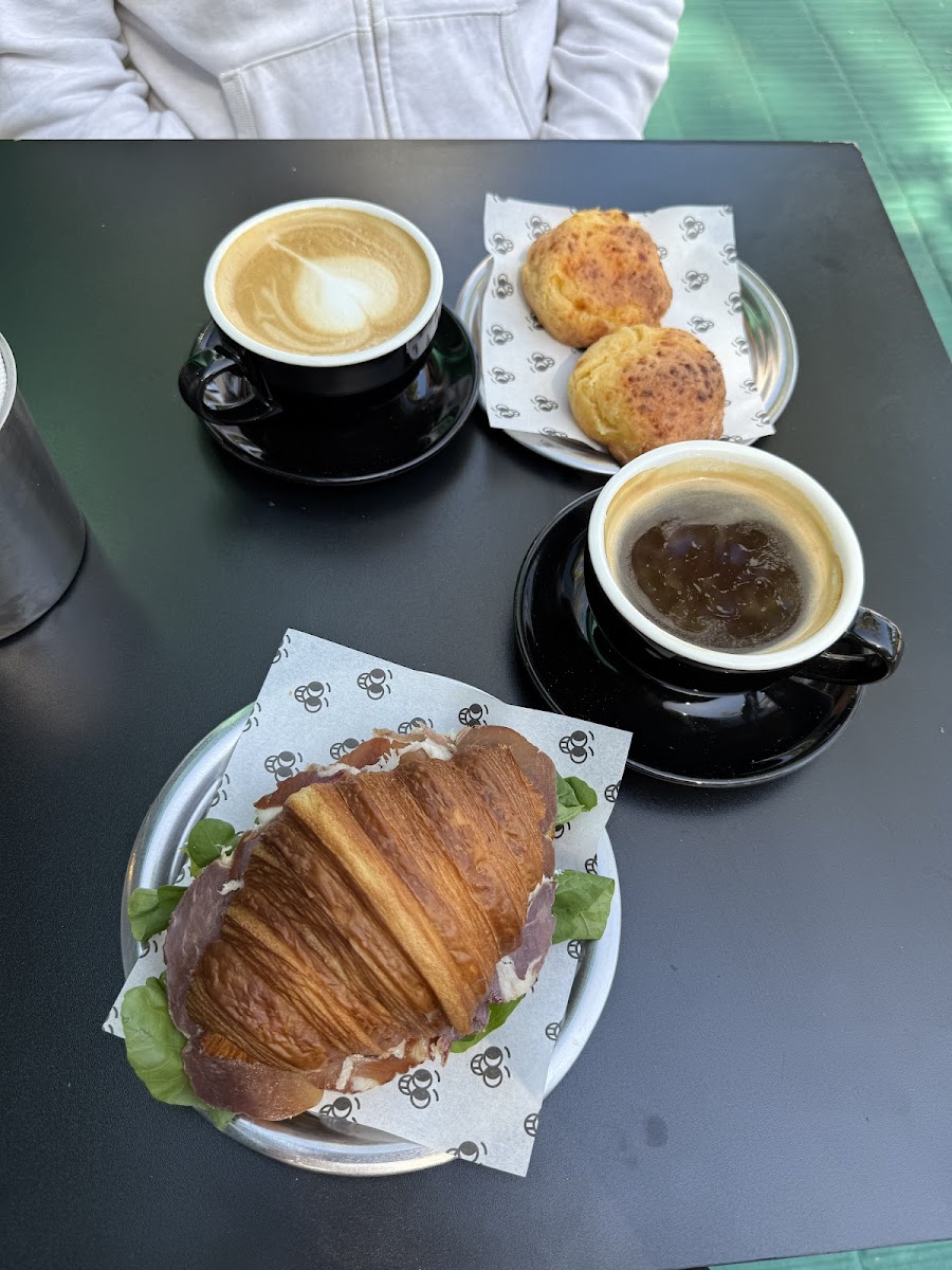 Desmadre Pan Y Café-5